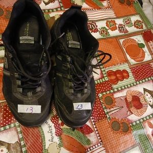 Men's Skechers sneakers size 13